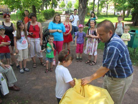 Soutěž v recyklaci starých mobilních telefonů zná své výherce