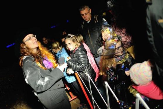 Alejka již popáté patřila čarodějkám, elfkám, smrtkám...