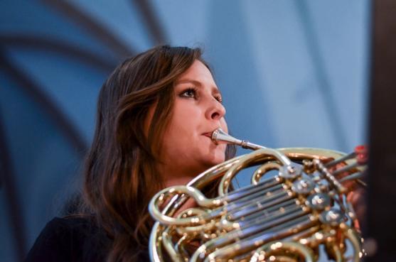 Další Benefiční koncert Police Symphony Orchestra. Po Hvězdě tentokrát v klášterní zahradě 