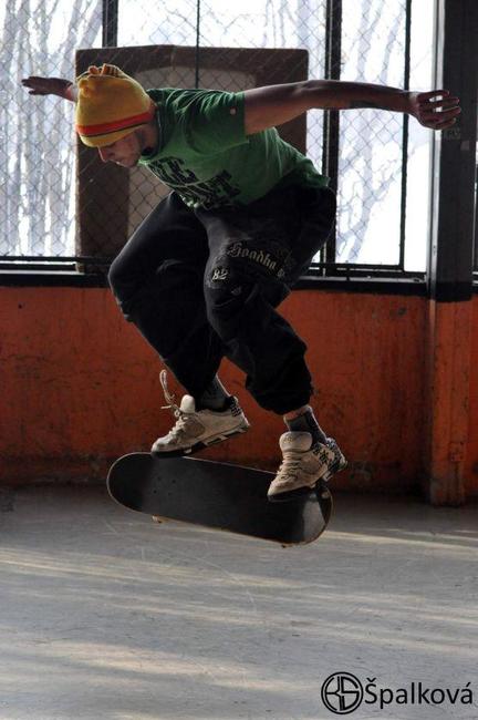 Skončila broumovská pekelně - kotelnická mini sk8 seance