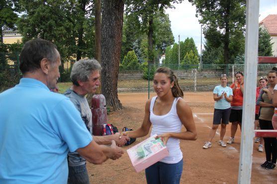 Mezinárodní volejbalový turnaj Memoriál Slávky Streubelové ovládly ženy Slovanu Broumov