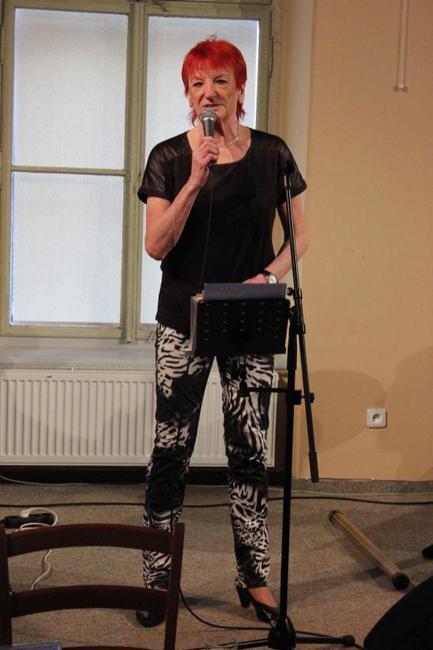 Energie Jany Koubkové strhla návštěvníky ArtCafé 