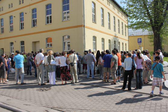 Broumovská Veba předvedla veřejnosti nové technologie a jako největší zaměstnavatel v regionu ujistila o své stabilitě 