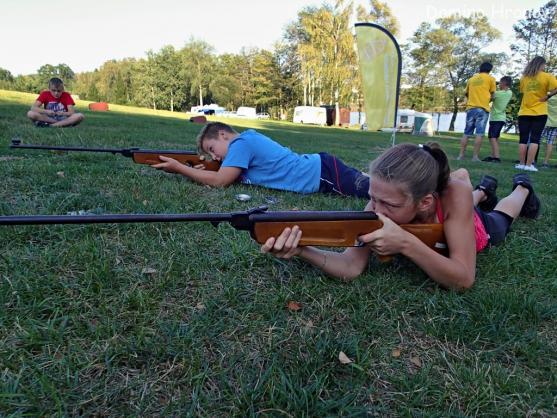 Hronovské Domino rozpoutalo bitvu mezi šesťáky 
