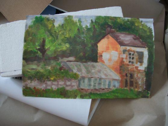 V altánu v broumovské klášterní zahradě jsou vystaveny malby z výtvarného plenéru 