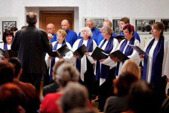 Mše, jarmark, průvod, divadlo a hudební produkce. Takové byly Svatováclavské oslavy v Broumově 