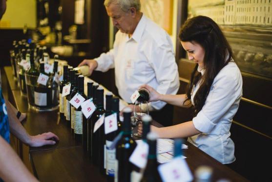 Na slavnostech piva a klobás v Centru Walzel natáčela polská Telewizja Wałbrzych