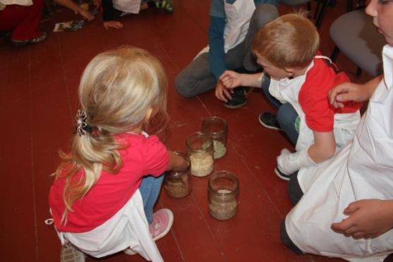 Klášterní prázdninové workshopy navštívilo okolo stovky dětí z celých Čech 