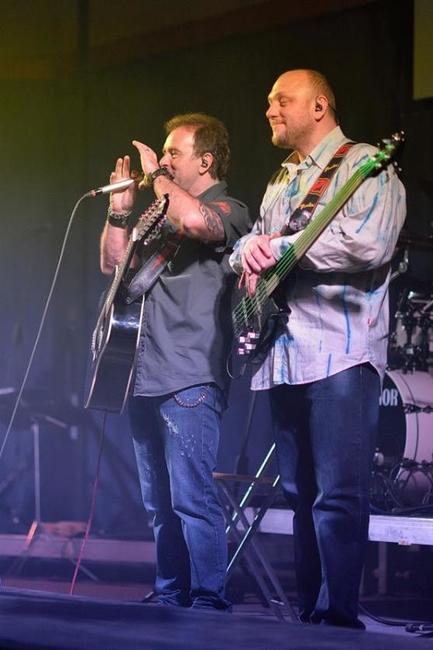 Absolvent broumovského gymnázia Jaroslav Kejzlar natáčí film Stíny Kraje