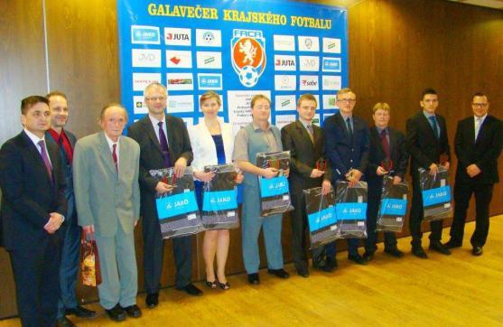 Cenu Fair Play převzal na Galavečeru krajského fotbalu božanovský Erwin Wilke. Do sestavy roku se dostal Jakub Drahorád ze Slovanu Broumov