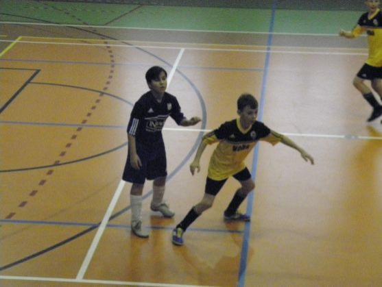 Mladší žáci Slovanu Broumov zvítězili na fotbalovém halovém turnaji v Hořicích