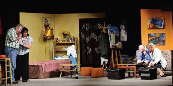 Meziměstský divadelní soubor J.K.Tyl si opět zahrál v Broumově a s úspěchem