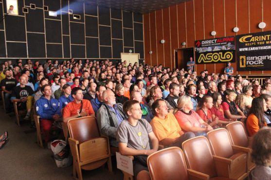 Jaroš, Rakoncaj, Štěrbová. Do Teplic nad Metují se sjely horolezecké legendy