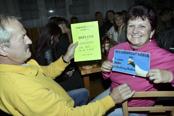 Ve Vernéřovicích spořádali 42 kilogramů bramborového salátu a k tomu sto řízků