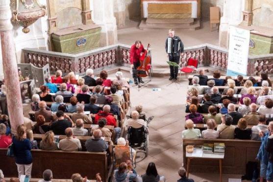 Festival Za poklady Broumovska má za sebou tři hudební podvečery 
