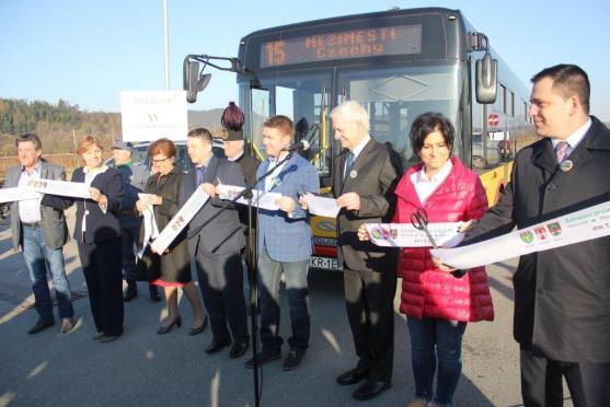 V sobotu byla zahájena autobusová veřejná doprava mezi městy Walbrzych a Meziměstí