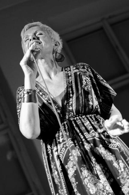 Irena Budweiserová vyprodala večer ArtCafé