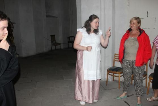 Během prohlídky broumovského kláštera návštěvníci uvidí historické filmové záznamy. Ukázku zveřejňujeme