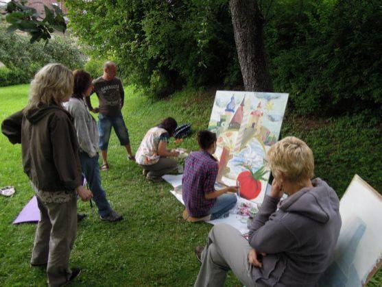 Výstava děl účastníků Výtvarného workshopu 