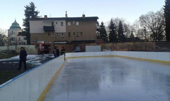 V Broumově se bruslí! Jsou k tomu ideální podmínky
