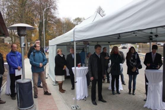 Byla slavnostně otevřena silnice v Teplicích nad Metují. Opravy krajských silnic na Broumovsku tím nekončí, ubezpečil hejtman