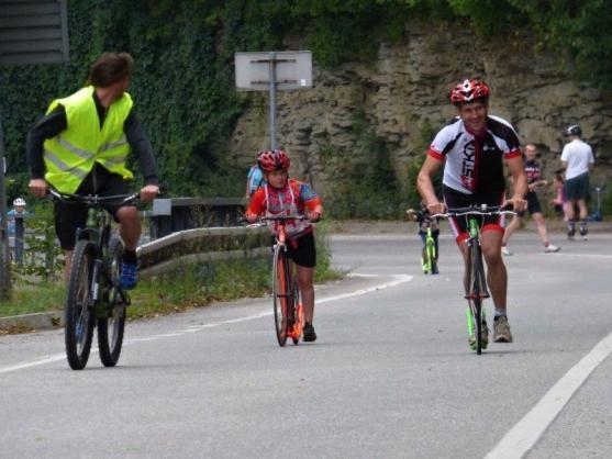 V Petrovických zatáčkách jezdilo vše, co mělo kolečka