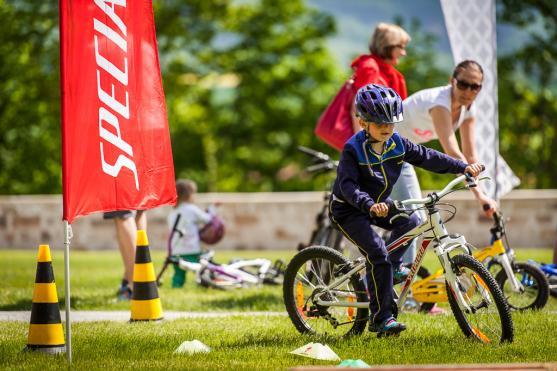 Klášterní zahrada se o víkendu proměnila v cykloráj Trail Days
