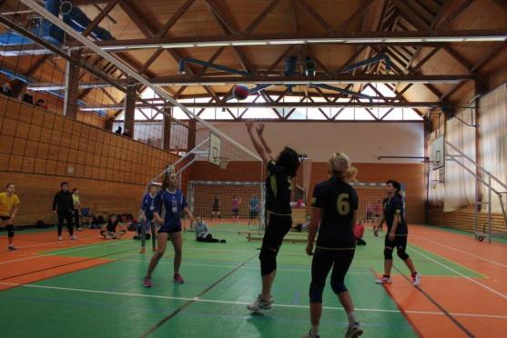 Volejbalisté Slovanu Broumov vyhráli Zimní pohár. Ženy postavily do soutěže dva týmy