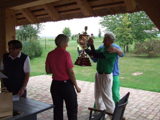 Golfový Prezidentův pohár pro Pawła Popiela. Loňský a předloňský mistr klubu získal svou další velkou trofej