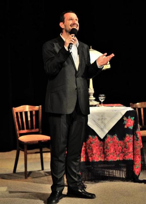 Divadlem se linul smích nejen Uršuly Klukové