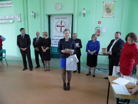 Tři broumovští gymnazisti se umístili v elitní pětici mezinárodní vědomostní soutěže