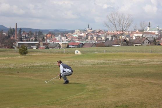 Chaloupka Cup 2016 zahájil sezónu na Grosshofu. Vyhráli otec a syn Berkovi