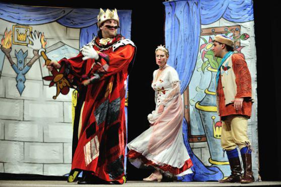 Pohádka Jak se Honza dostal na hrad na fotografiích Jana Záliše