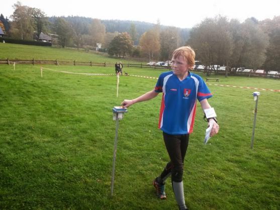 Na Janovičkách u Broumova startovalo 500 závodníků orientačního běhu