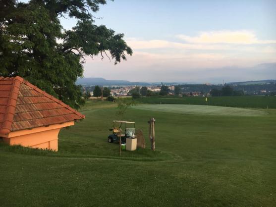 Nabitý červen na Grosshofu