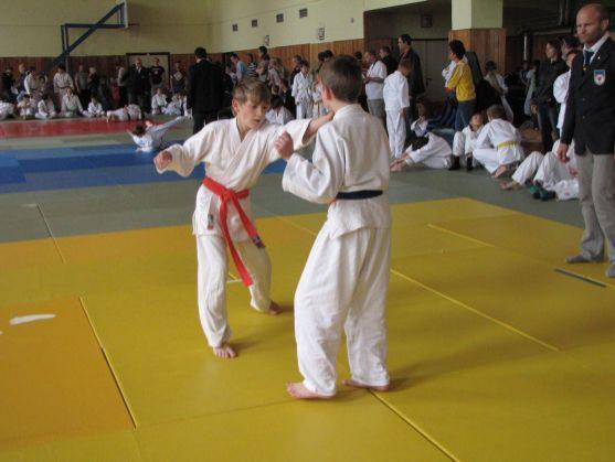 Pět broumovských judistů přivezlo z Polska pět medailí