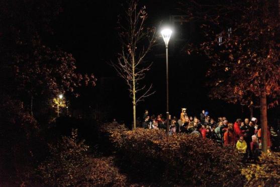 Alejka již popáté patřila čarodějkám, elfkám, smrtkám...