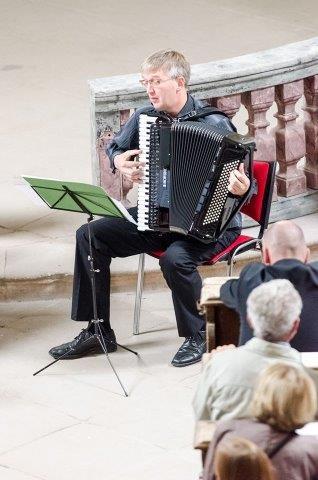 Festival Za poklady Broumovska má za sebou tři hudební podvečery 