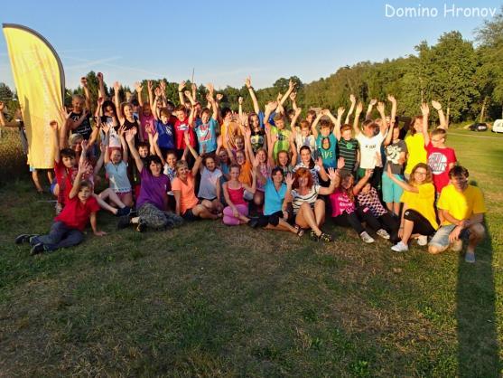 Hronovské Domino rozpoutalo bitvu mezi šesťáky 