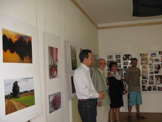 Tématický průřez své tvorby za poslední období vystavují v Zeleném domečku tři fotografové z Červeného Kostelce 