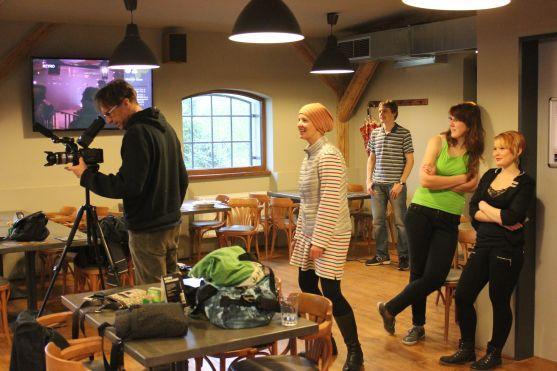 Broumovsko je Happy! Vznikl hudební klip na skladbu Pharella Williamse 