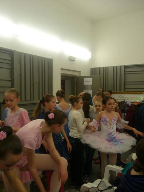 Ukrajinský taneční mistr pochválil broumovské baletky 