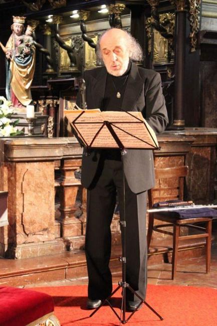 Divadlo Zahrada* naposledy poskytlo své přístřeší kulturní akci. Kulturní sezóna v Broumově byla zahájena 