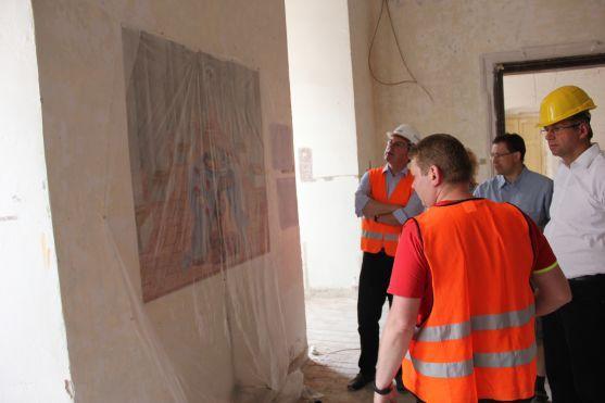 Do Broumova přiletěl opat benediktinského kláštera v německém Scheyernu