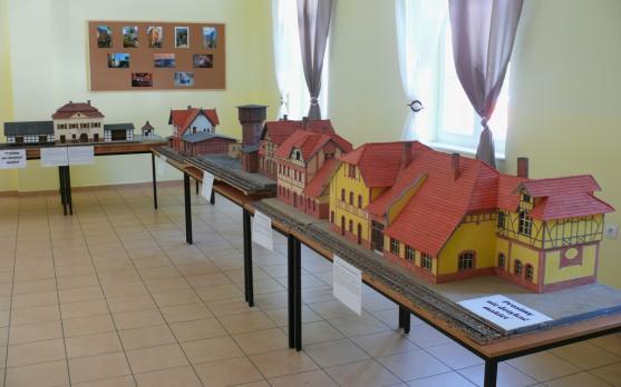 Mistrovství Polska v závodech ručních drezín jeli také Broumováci