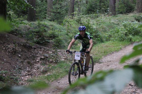 Závod horských kol Rallye Sudety má stejné vítěze jako v loňském roce. Friedla a Novákovou