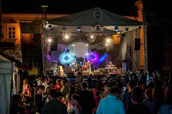 Broumovská pouť objektivem Járy Wintera 