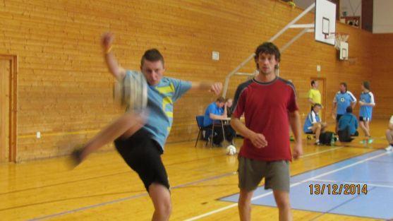 Spartaklub Broumov zahájil tradici předvánočních nohejbalových turnajů