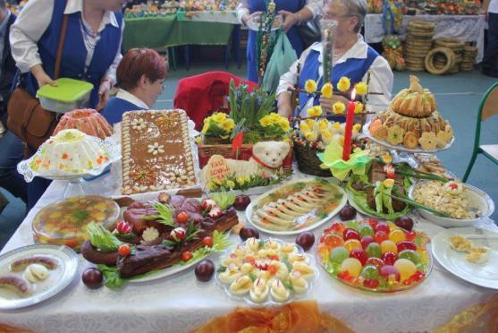 Stovka stánků, více jak tisíc hostů. Takový byl Velikonoční jarmark Gminy Radków