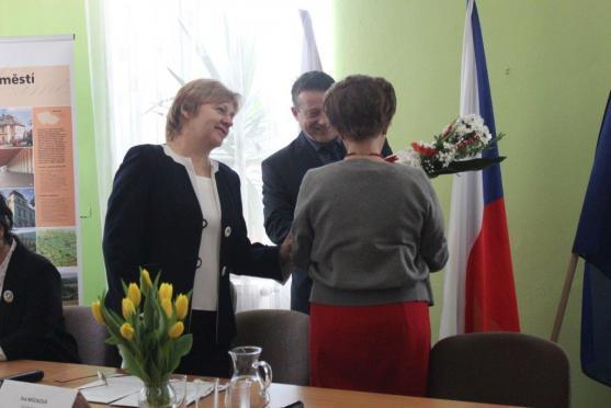 V sobotu byla zahájena autobusová veřejná doprava mezi městy Walbrzych a Meziměstí